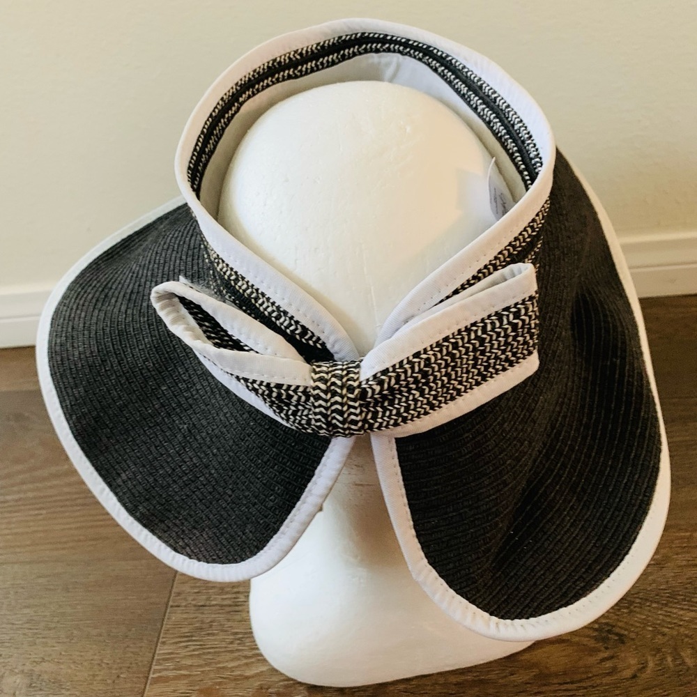 Visor - Picture 3 of 7
